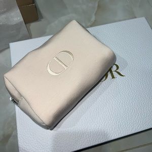 Cream Dior Cosmetic Bag (NEW)
